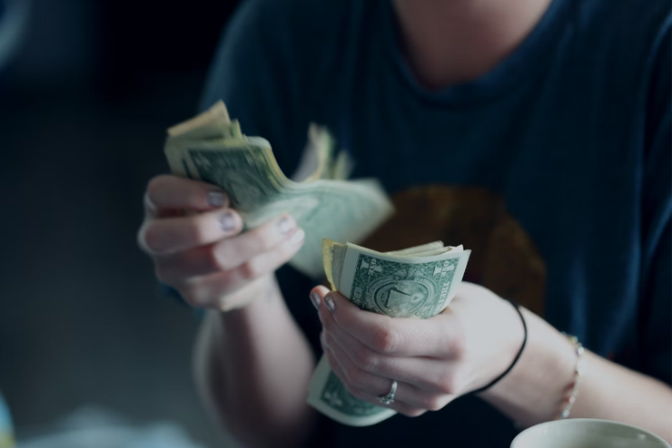 4 business ideas with very little cost that make you rich