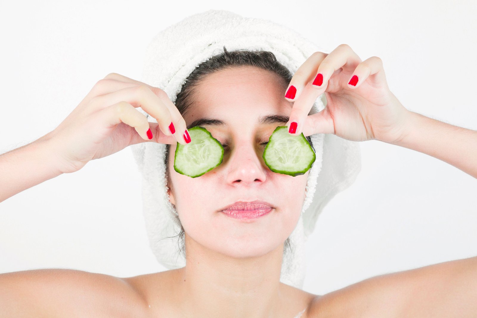 Natural Remedies for Dark Circles